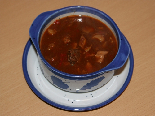 gulaschsuppe_01_ulikutting.jpg